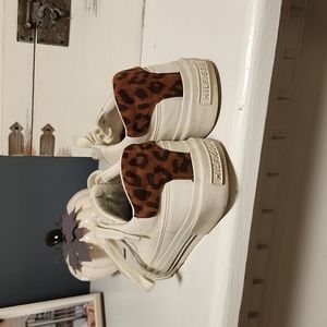 Tommy Hilfiger sneakers